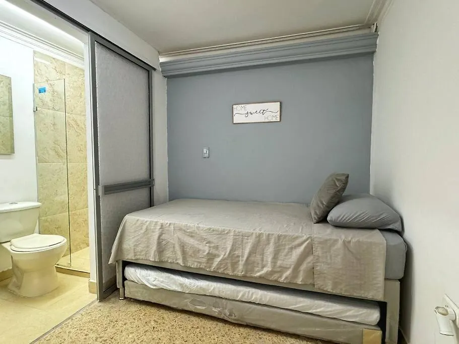 Apartamento Con Terraza Estadio Lägenhet Medellín