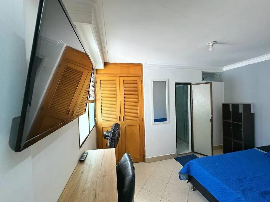 Apartamento Con Terraza Estadio Lägenhet Medellín