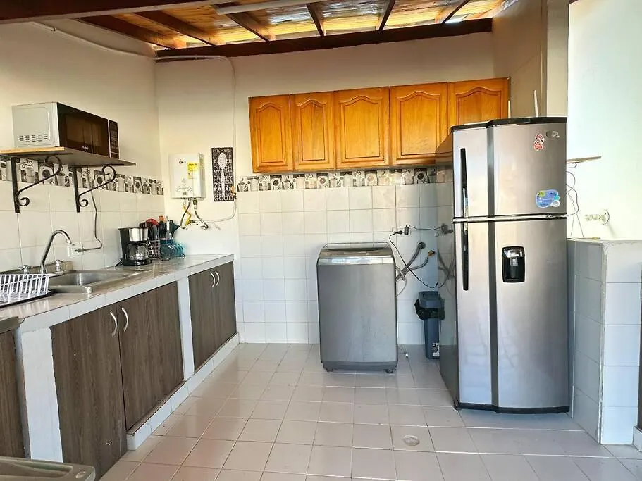 Apartamento Con Terraza Estadio Lägenhet Medellín Colombia