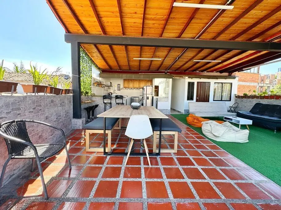 Apartamento Con Terraza Estadio Lägenhet Medellín