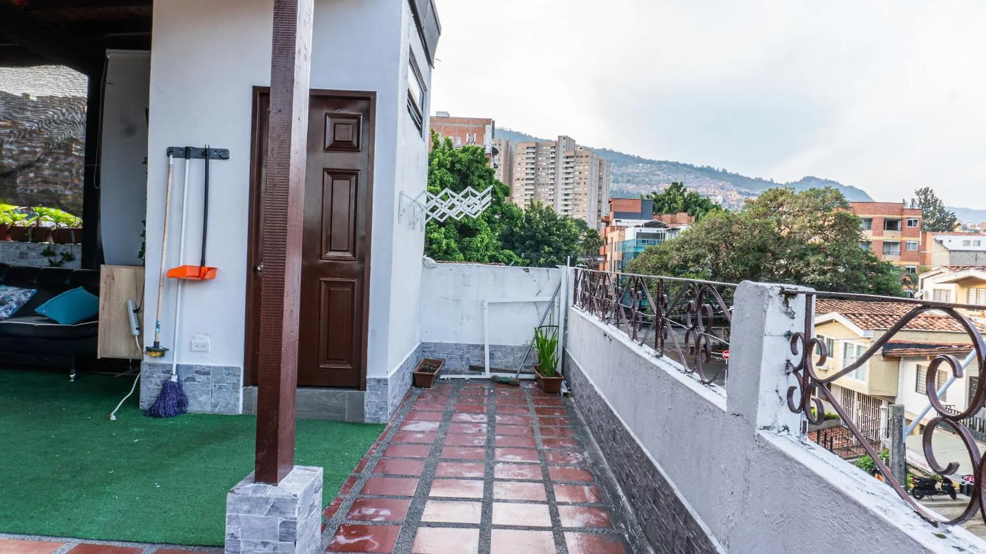 Apartamento Con Terraza Estadio Lägenhet Medellín